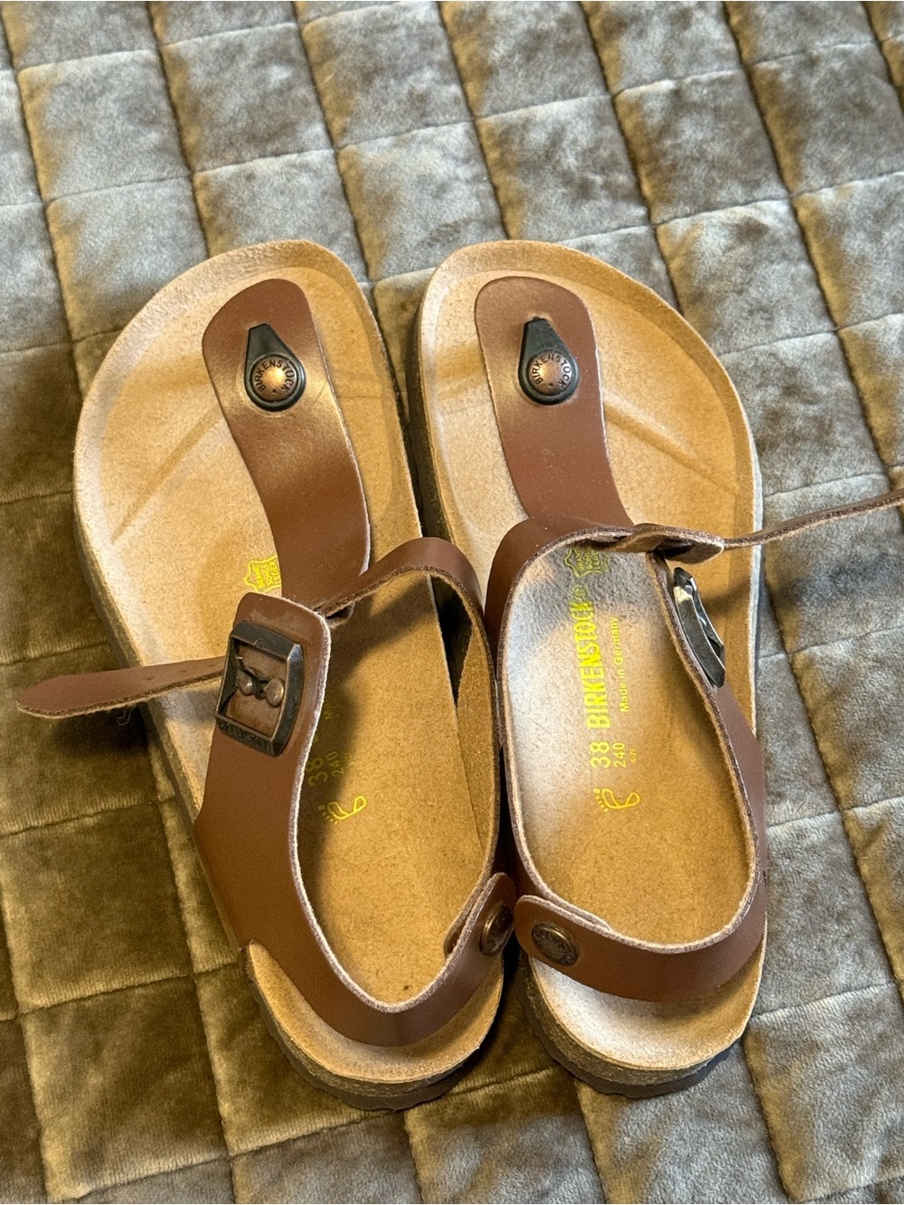 Birkenstock Kairo Brown Leather Thong Sandal with Logo Accent